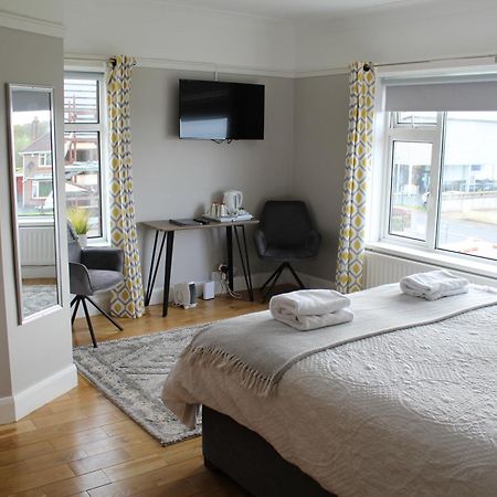 Larkhill House Hotel Portrush Ngoại thất bức ảnh